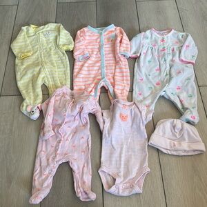 Bundle of baby girls clothes size newborn